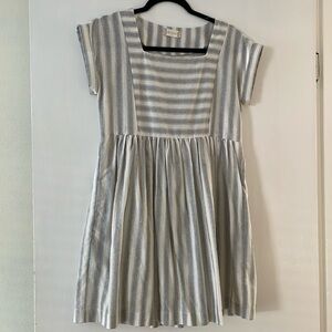 Altr’d State dress with pockets!